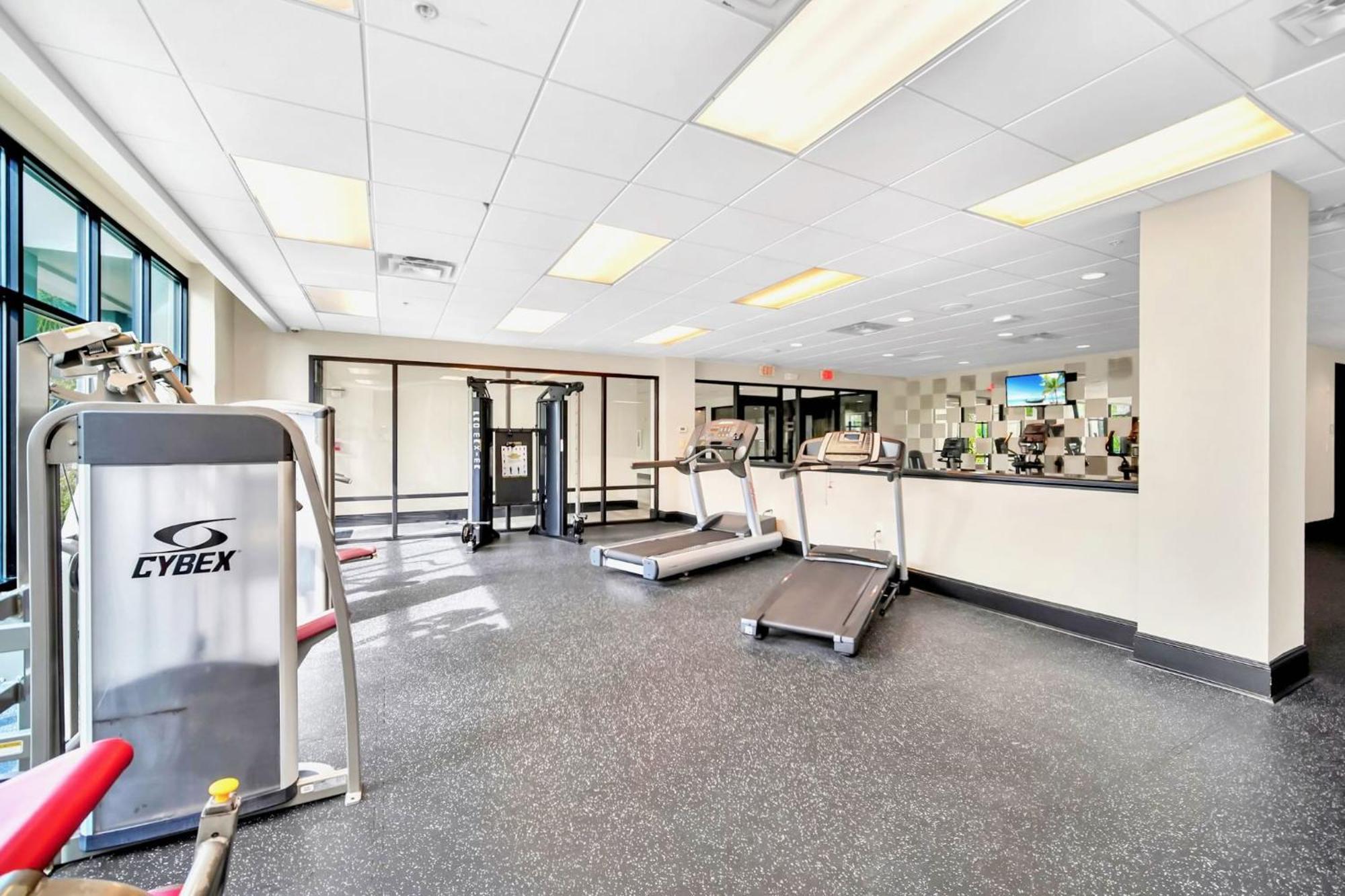 Stunning 2Br Condo With Hot Tub And Pool, Near Disney! Orlando Ngoại thất bức ảnh