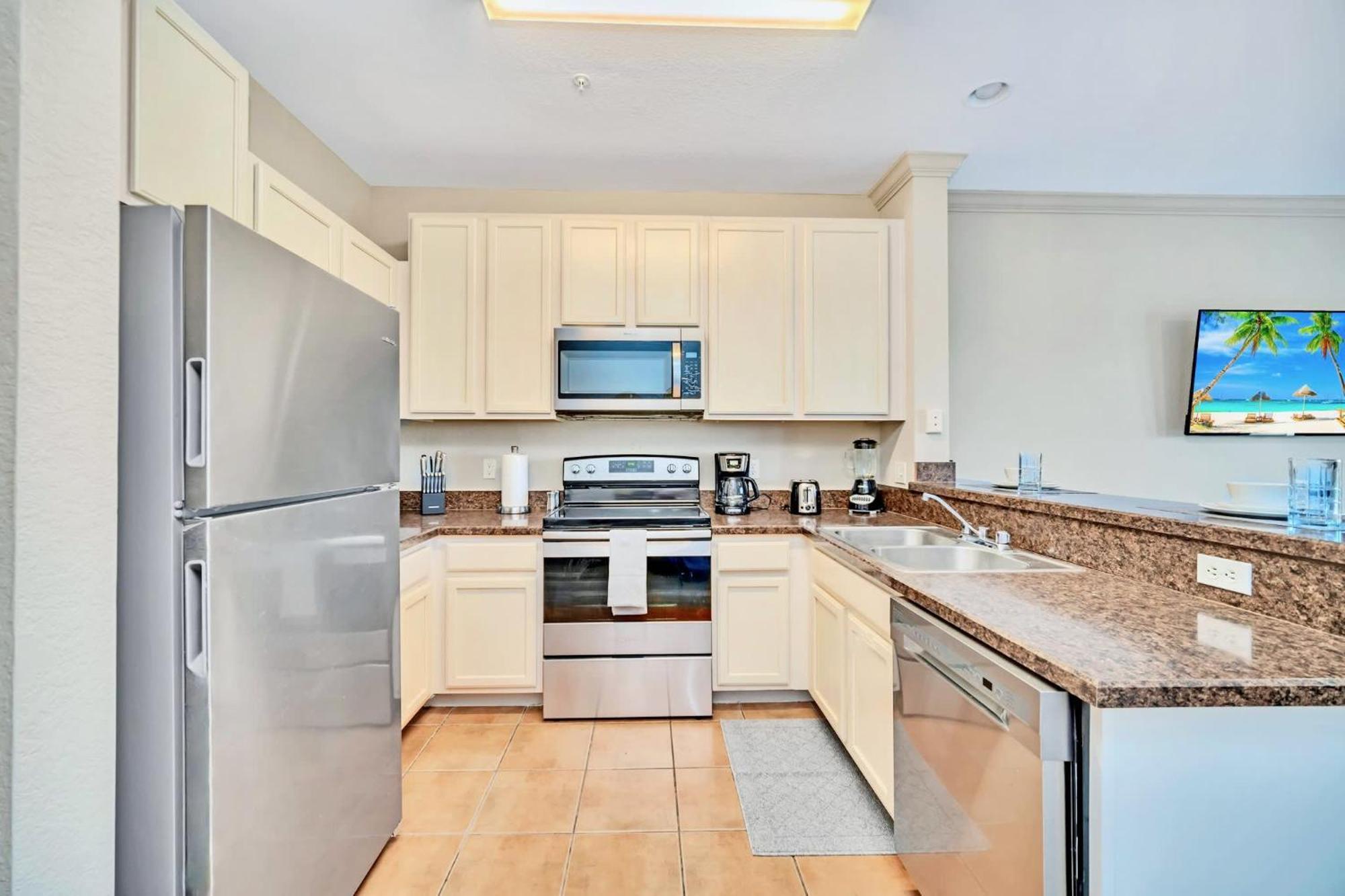 Stunning 2Br Condo With Hot Tub And Pool, Near Disney! Orlando Ngoại thất bức ảnh