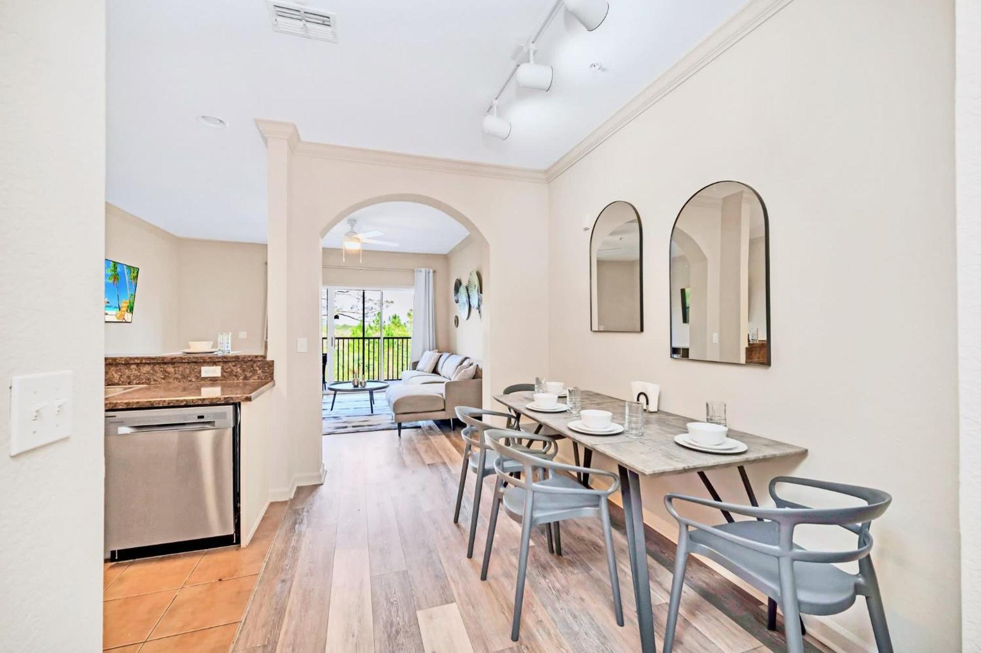 Stunning 2Br Condo With Hot Tub And Pool, Near Disney! Orlando Ngoại thất bức ảnh