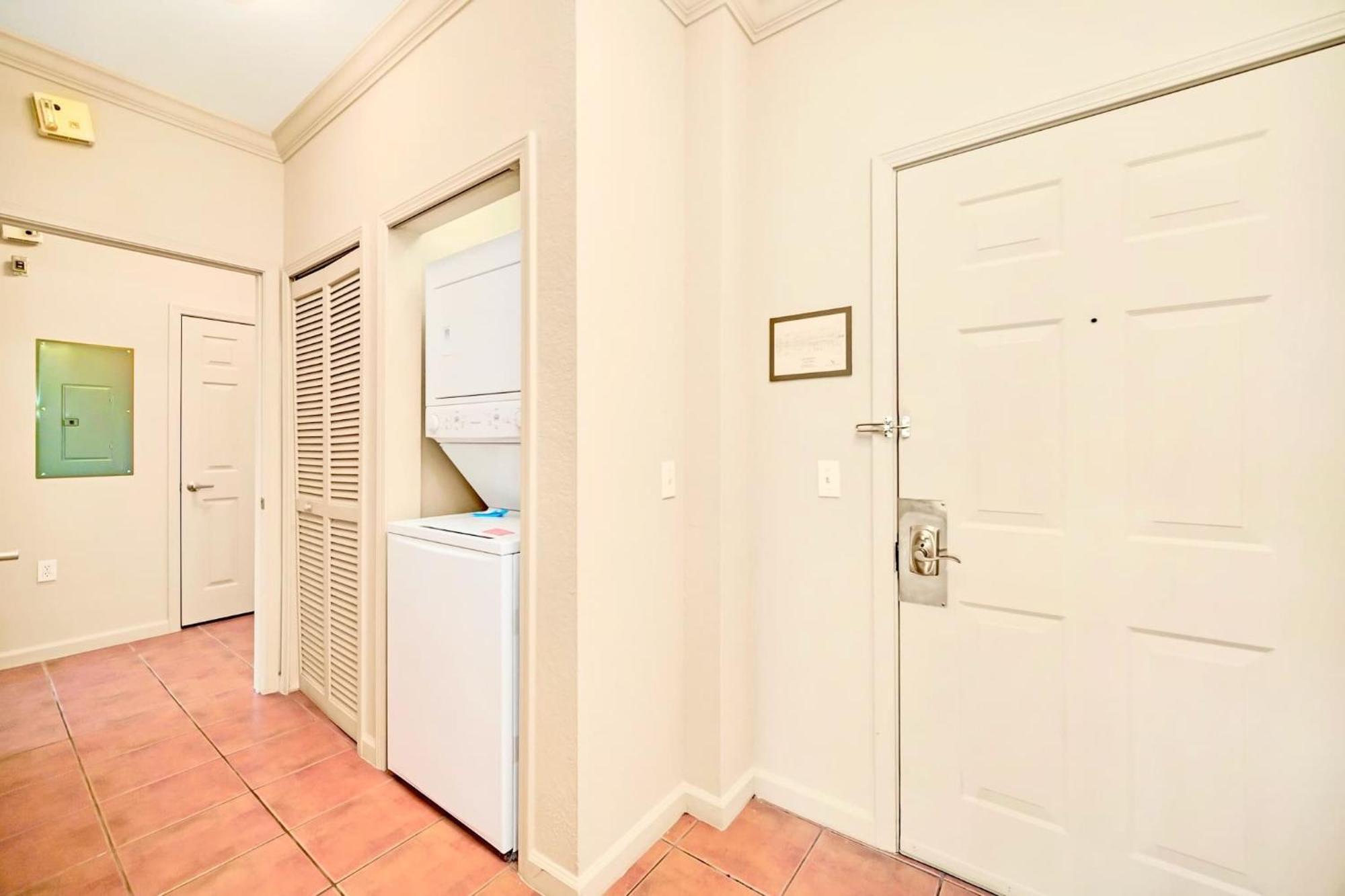 Stunning 2Br Condo With Hot Tub And Pool, Near Disney! Orlando Ngoại thất bức ảnh