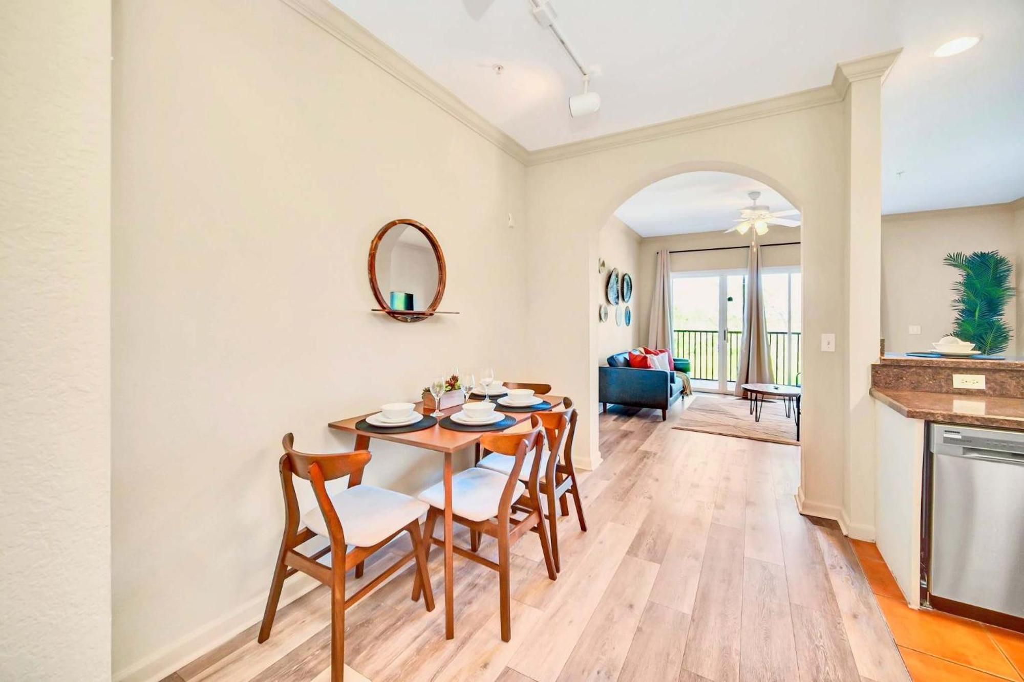 Stunning 2Br Condo With Hot Tub And Pool, Near Disney! Orlando Ngoại thất bức ảnh