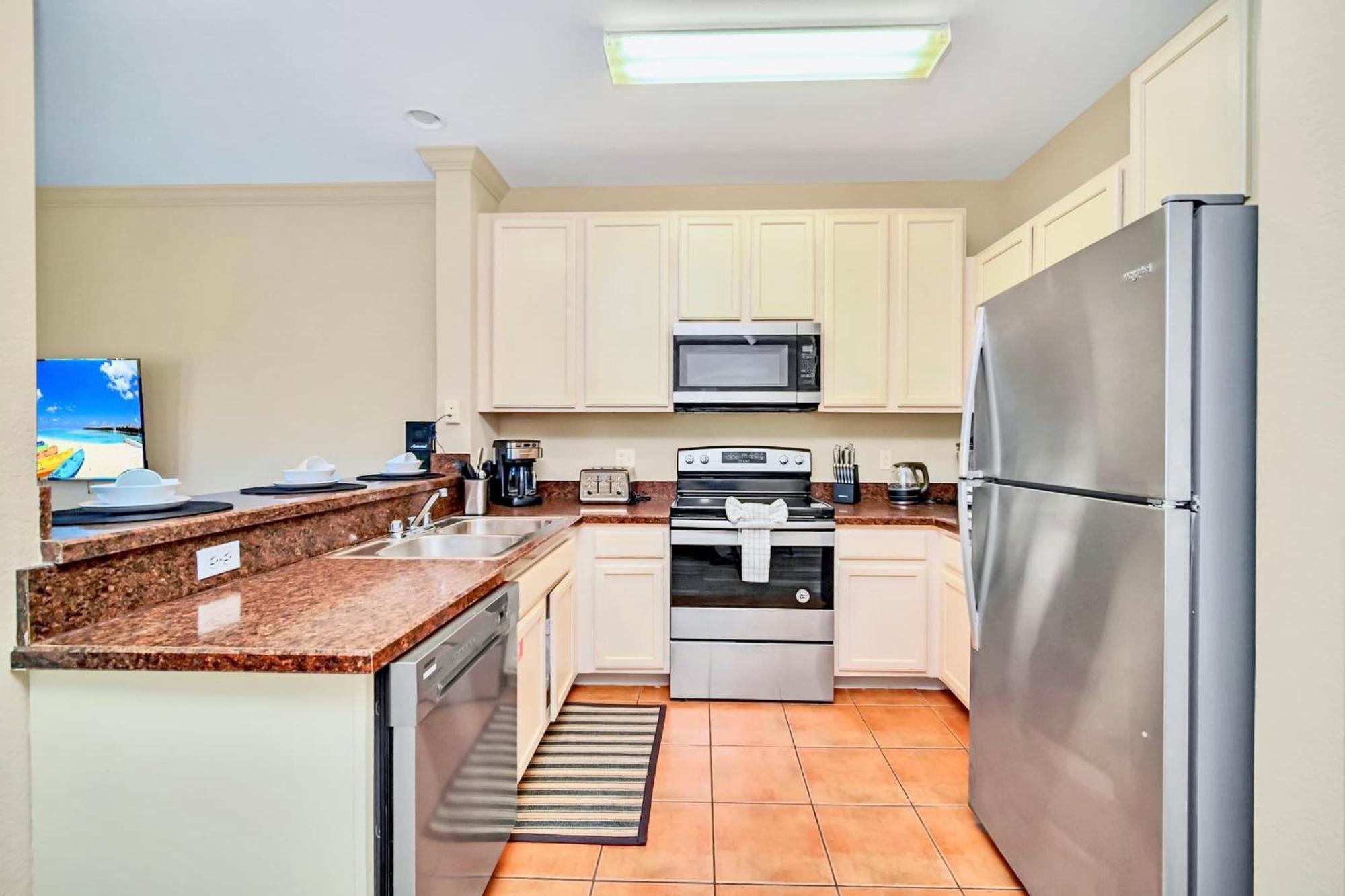Stunning 2Br Condo With Hot Tub And Pool, Near Disney! Orlando Ngoại thất bức ảnh